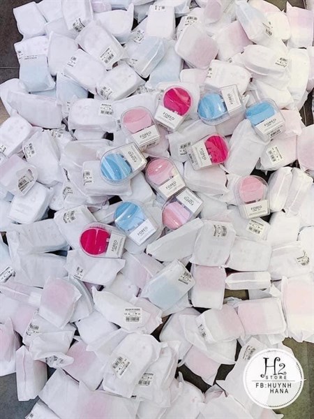 Rửa mặt Foreo