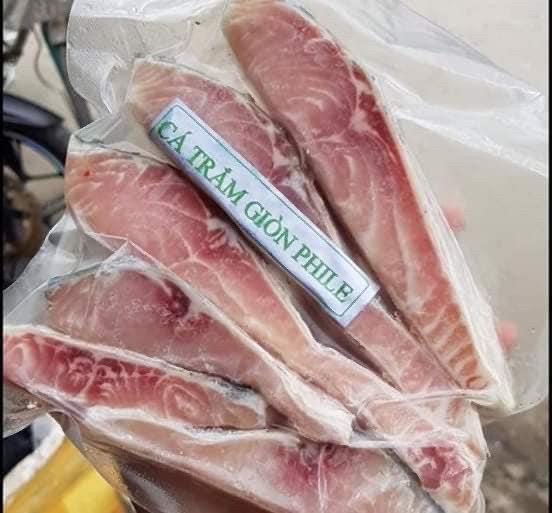 Cá trắm ròn