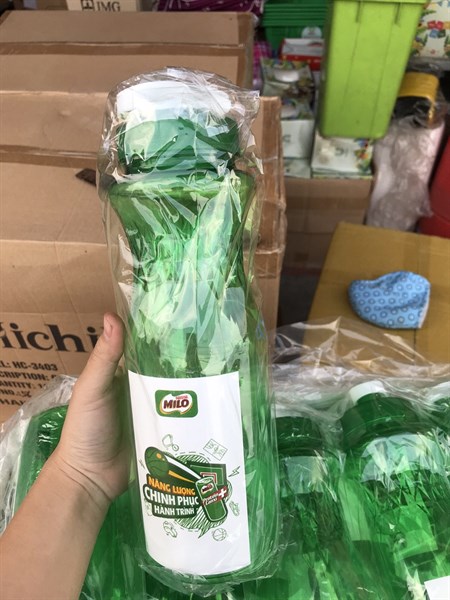 Bình nhựa milo