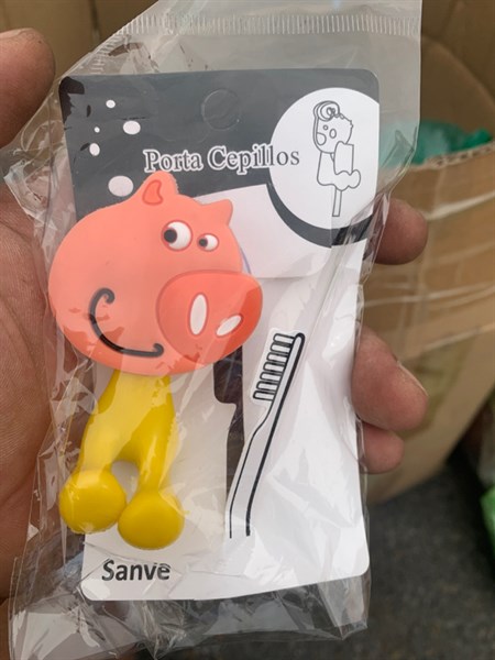 Móc cheo bàn chải hình thú