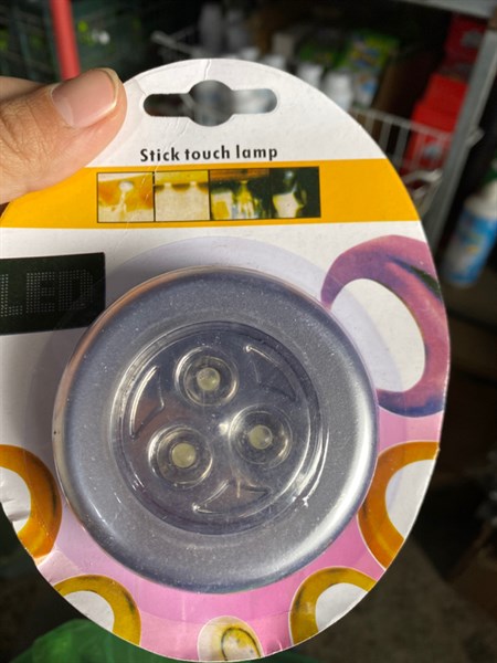 Đèn tự sáng