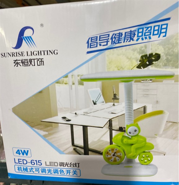 Đèn học 615