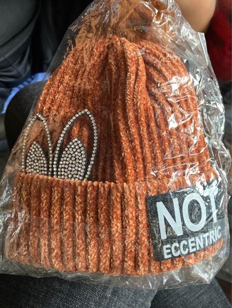 Mũ len trẻ e Not eccentric
