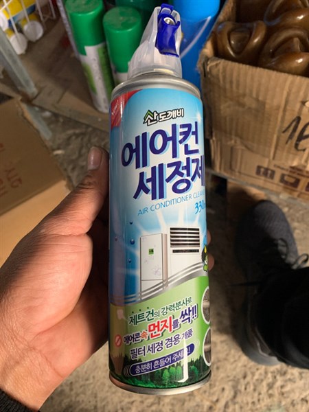 Chai xịt vệ sinh điều hoà hàn quốc