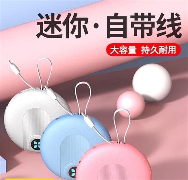Sạc dự phòng dây rút
