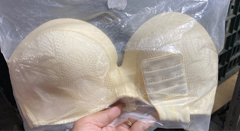 Áo chống tụt