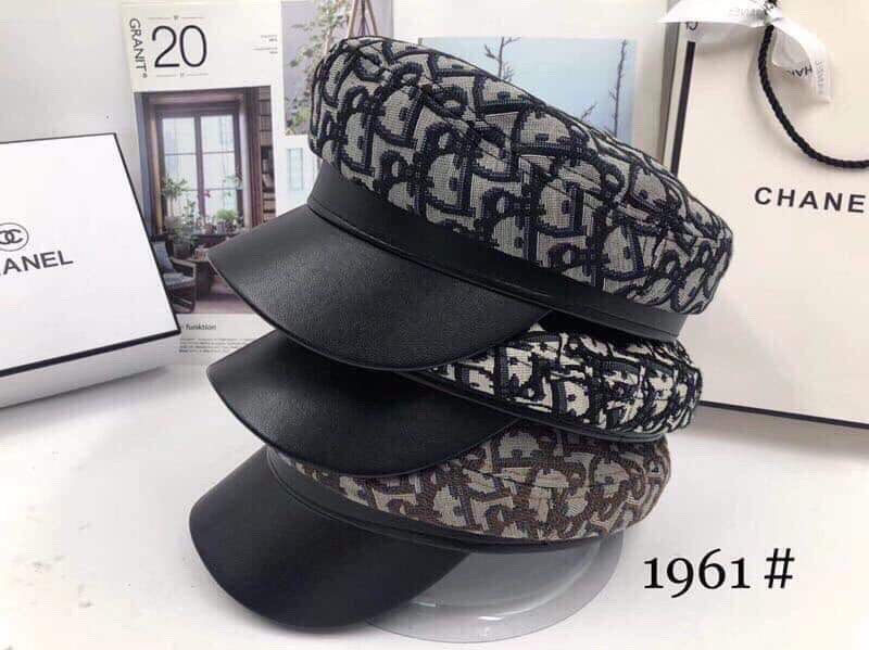 Mũ dio 1961