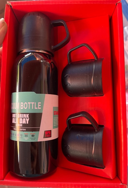 Bộ bình nhiệt + 3 ly nhựa