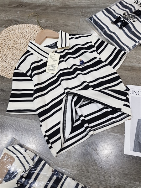 Áo polo whoau kẻ đen trắng