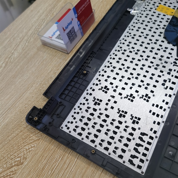 Asus X507UA MẶT C, BẠC new