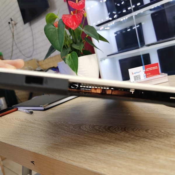 Asus X450 MẶT C, TRẮNG cũ