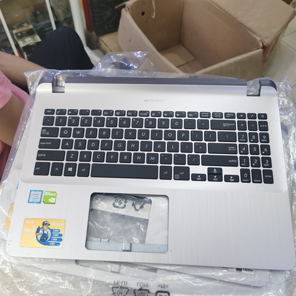Asus X507MA MẶT C, TRẮNG (cũ )