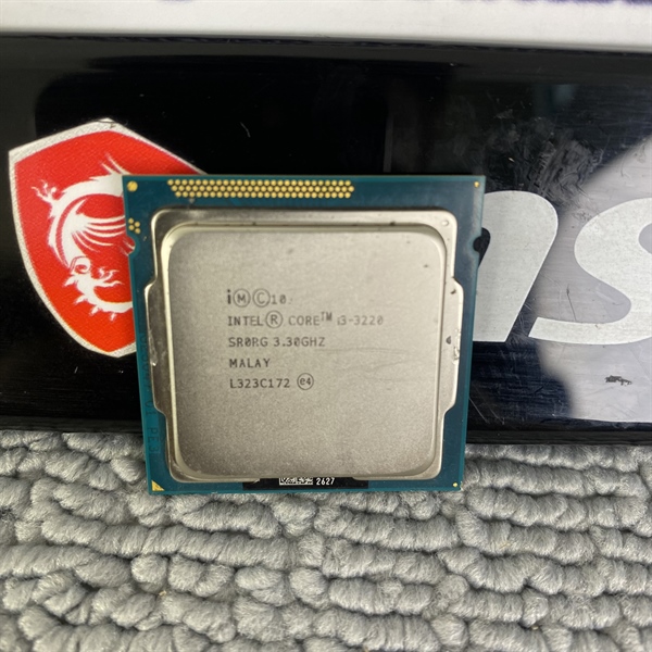 CPU intel core i3 3220 2nd