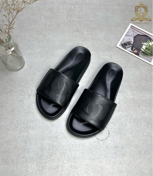 Dép Hermes đen trơn mũi heo vân dọc