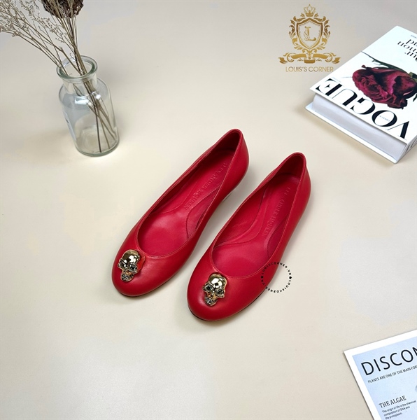 Giày búp bê mcq đỏ lì đầu lâu vàng