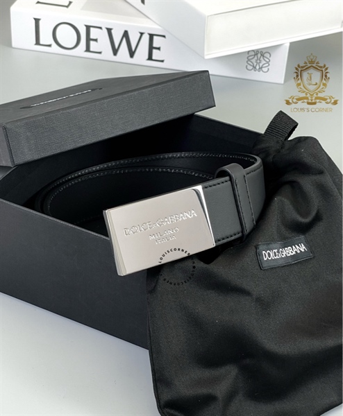 Belt Dolce đen trơn mặt phay bạc