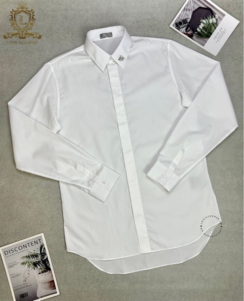 Sơ mi Dior dài tay trắng cổ ong đá