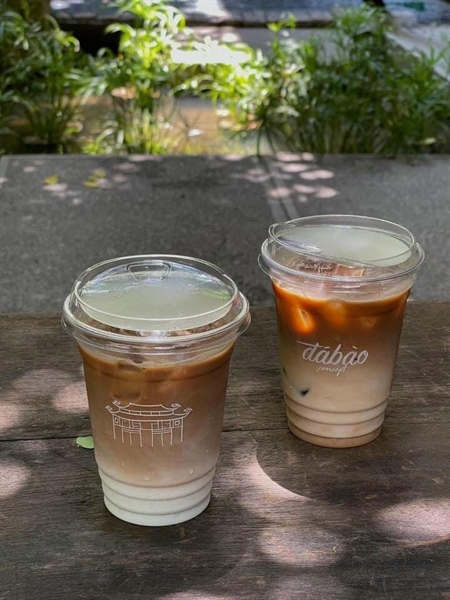 Ly Nhựa UKP PET 360ml In 1 màu & Nắp uống trực tiếp