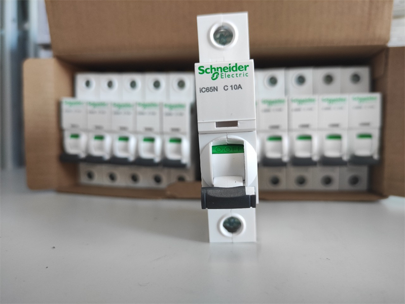 APTOMAT SCHNEIDER IC65N 1P C 10A