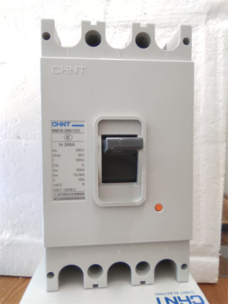 APTOMAT CHINT NM10 250/330 200A