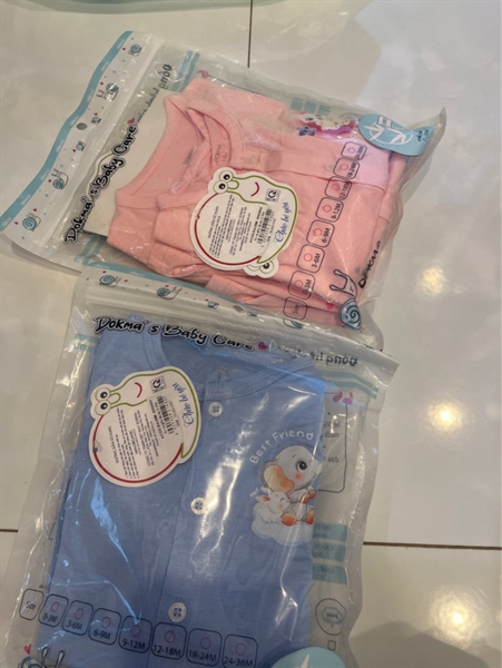 Áo lẻ cài giữa dài tay Dokma 3-9M