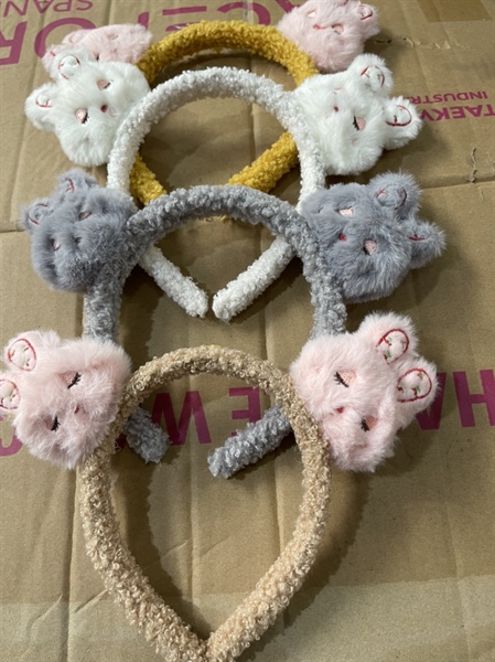 Cài tóc thỏ bông