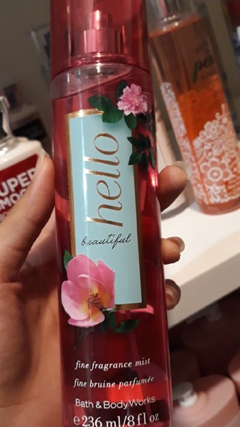 Xịt body BB hello 236ml