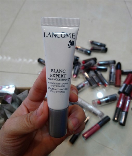 Kem trị nắm Lancome