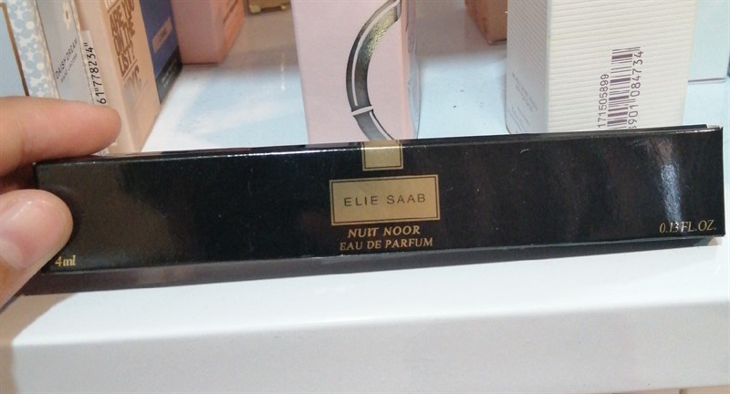 Nước hoa nhí Ellie Saab nuit noor EDP 4ml