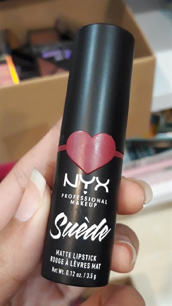 Son thỏi NYX màu sweet tooth S11