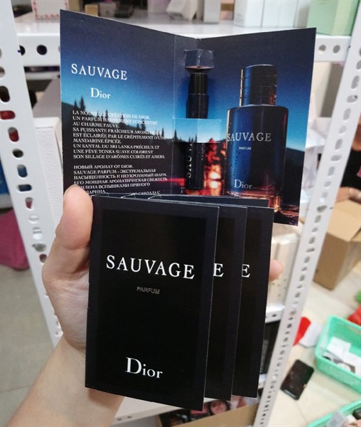 Nước hoa Dior Sauvage Parfum nhí 1ml