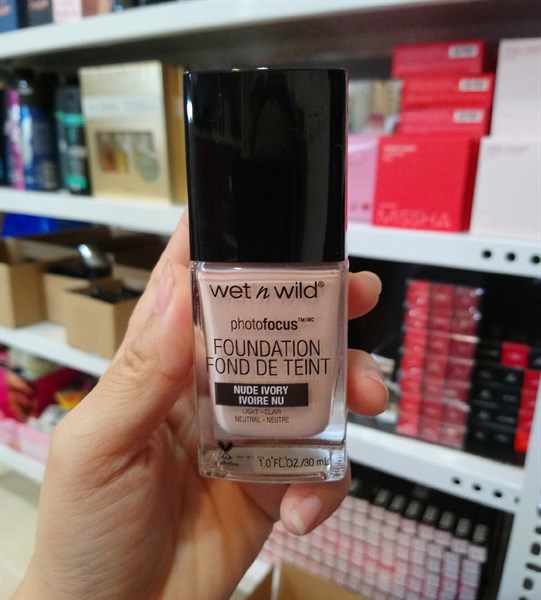 Kem Nền Wet N Wild Photofocus 363C Nude Ivory