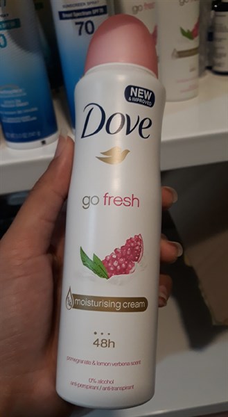 Xịt body Dove lựu