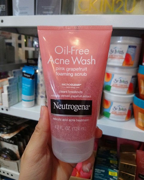 Sữa rửa mặt Neutrogena Oil-Free Acne Wash Foaming Scrub, Pink Grapefruit, 124ml