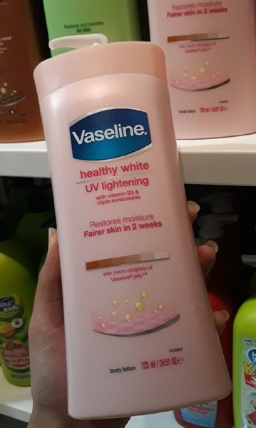 Kem dưỡng thể Vaseline hồng 725ml