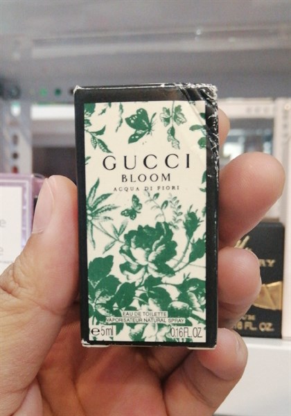 Nước hoa nhí Gucci Bloom Aqua di Fiori EDT 5ml