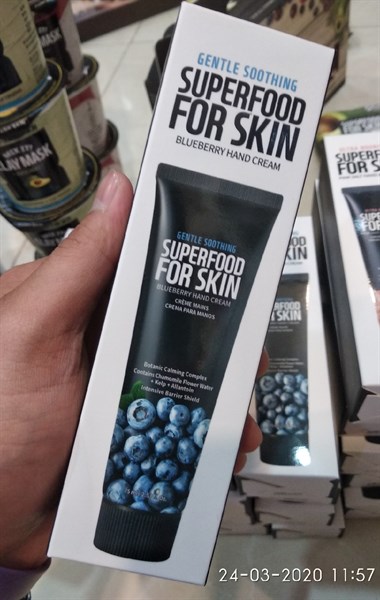 Kem tat Superfood For Skin Blueberry