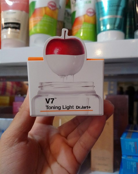 Kem Dưỡng Dr. Jart+ Toning Light V7 15ml