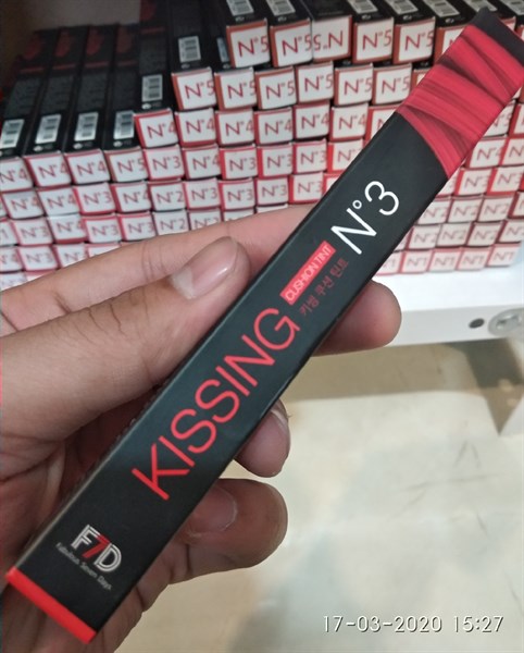 Son Kissing N3