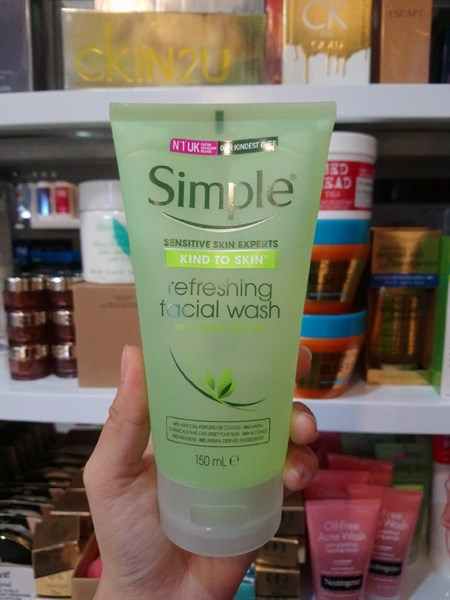 Sữa Rửa Mặt Dạng Gel Simple Refreshing (150ml)