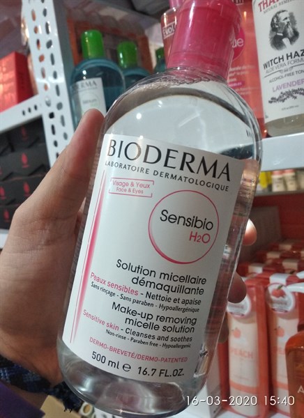 Nước tẩy trang Bioderma Hồng