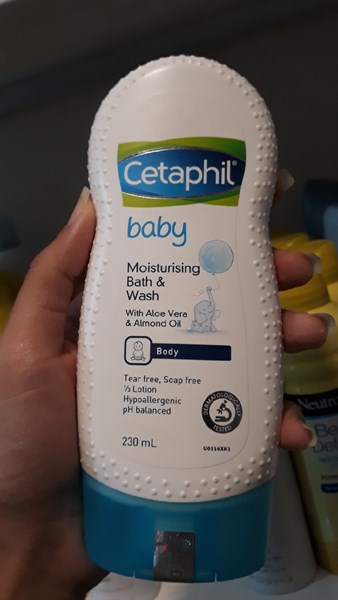 Tắm gội Cetaphil em bé