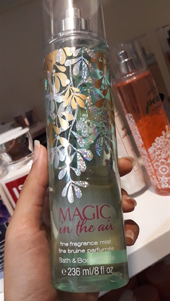 Xịt body magic in the air 236ml