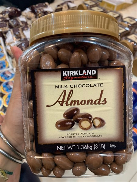 Socola bọc hạnh nhân Almonds Kirkland