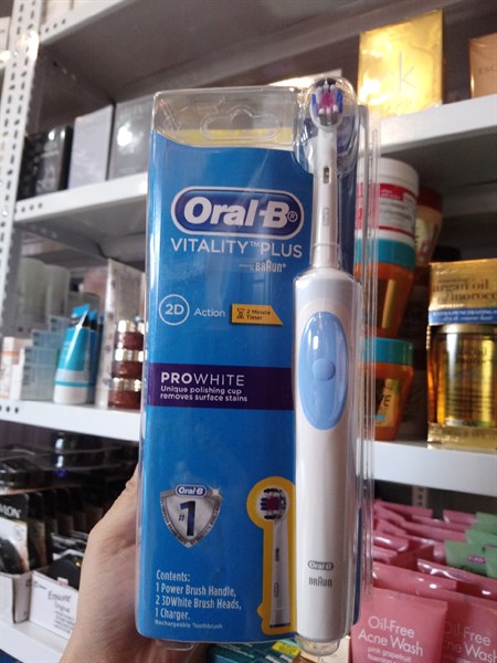 Bàn chải điện Oral B