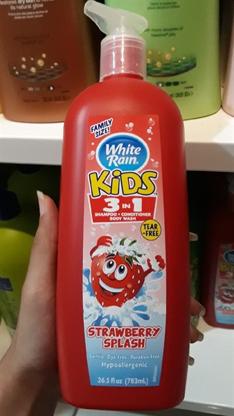 Tắm gội WhiteRain Kids dâu 783ml