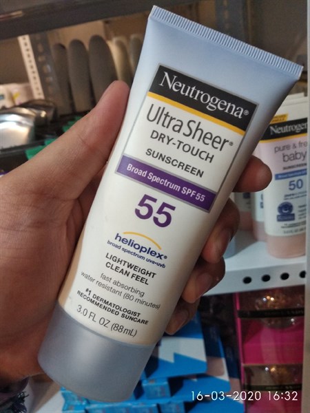 Kem chống nắng Neutrogena UltraSheer Dry-touch 55