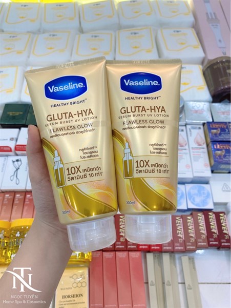 Dưỡng Thể Vaseline Gluta-Hya Serum 300ml