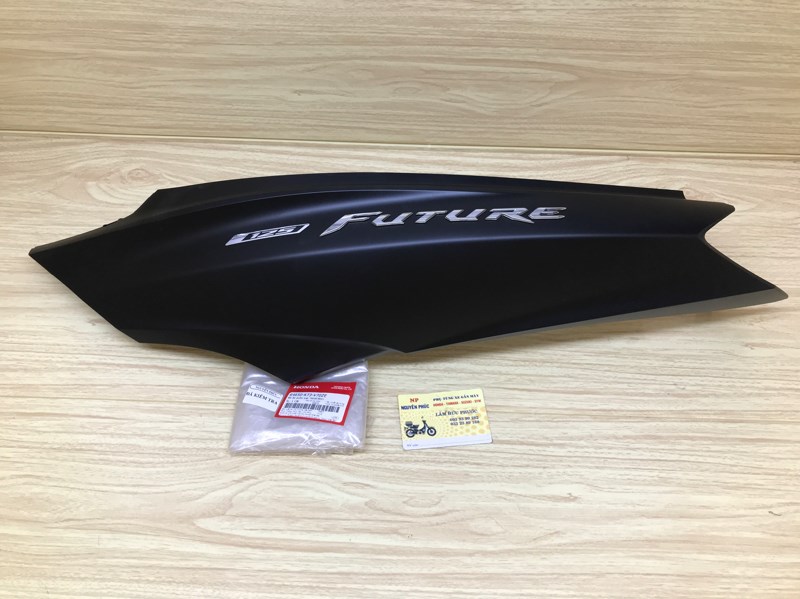 Ốp sườn Fu Led Đen Nhám NHA76M tem số 125 Xi nền Đen đời 20 Trái ( xe Đen Nhám ) ( Bánh Mâm ) (Cái)