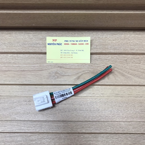 Đuôi mâm lửa NVX Lẻ ( dây trung gian ) 3 lổ AV-G312